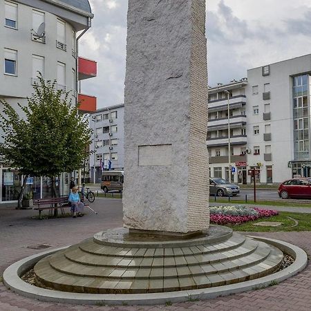 Magnolia Apartment, Osijek - Self Check In Ösek Dış mekan fotoğraf